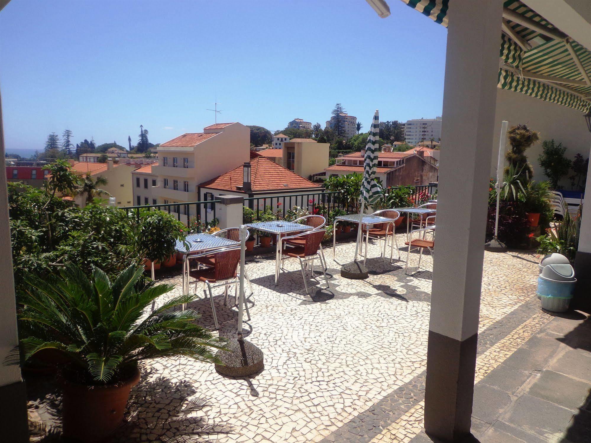 Pensao Residencial Vila Teresinha Funchal  Exterior photo